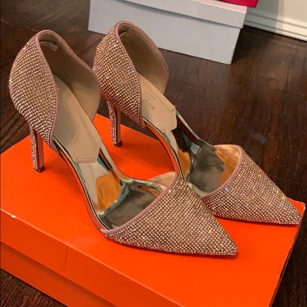 Never dull your shine heels😍